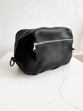 Black Dopp Kit