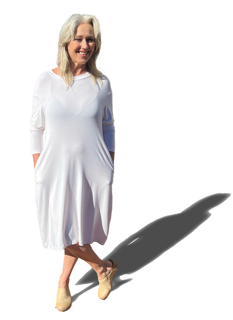 40 Dress, White Bamboo Cotton L/XL 40 Dress, White Bamboo Cotton L/XL