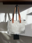 Zip Top Tote pearl grey pony