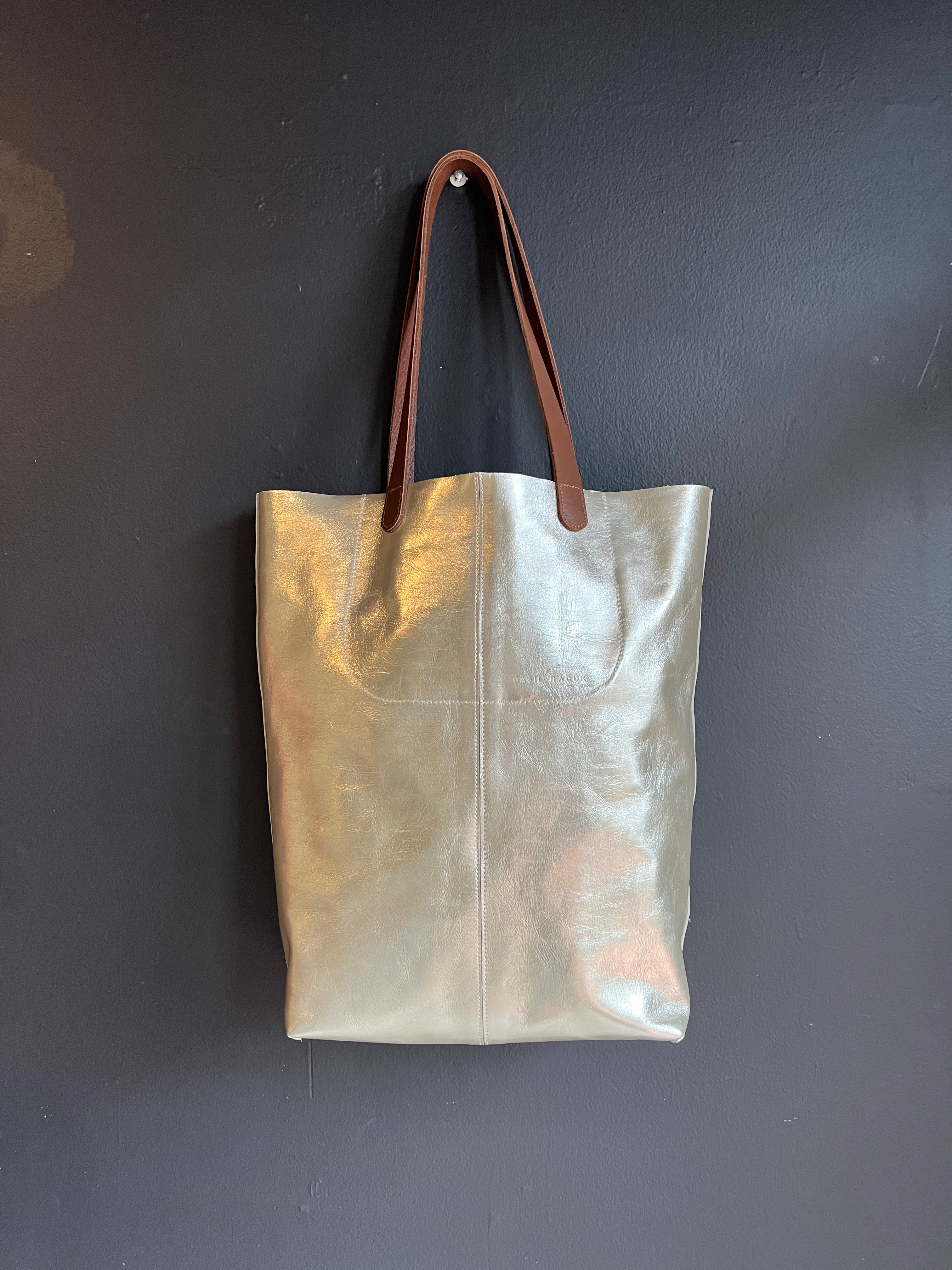 Shopper Sac in metallic leather